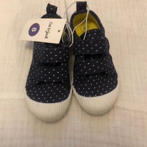 Cat and Jack Sneakers NWT 8